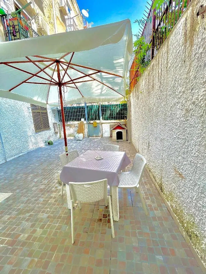 L'Oasi Di Luis Villa Naples Holiday home